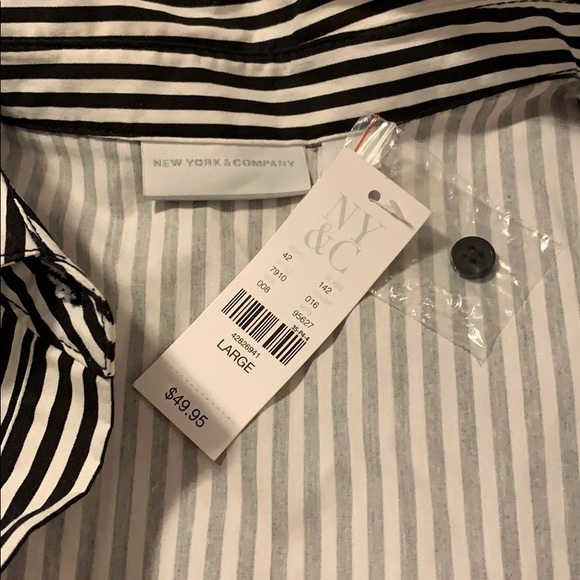 Dress - Picture 5 of 5